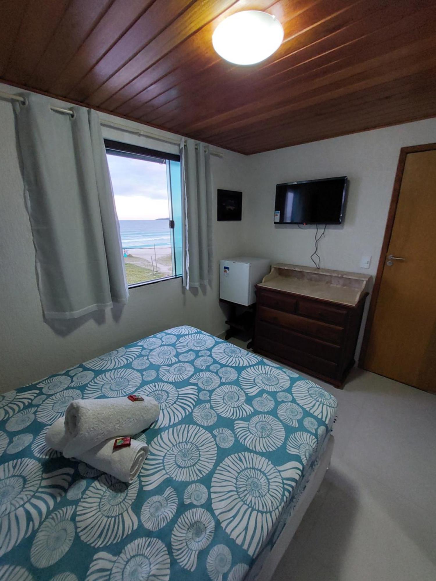 Pousada Casa Do Telhado Verde Cabo Frio Luaran gambar