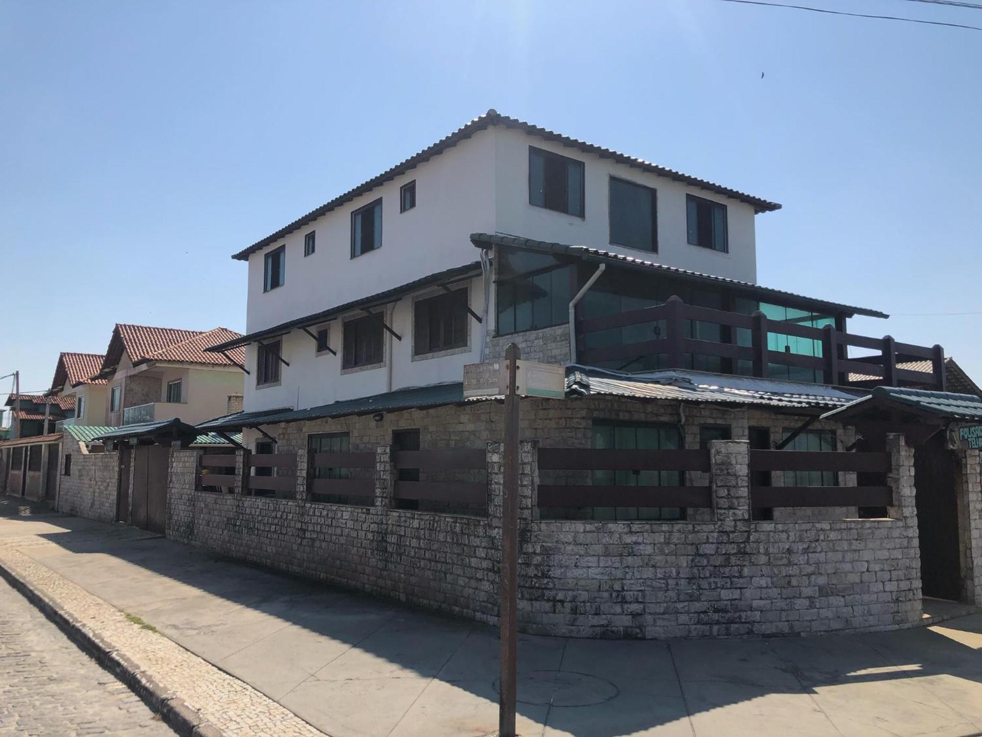 Pousada Casa Do Telhado Verde Cabo Frio Luaran gambar